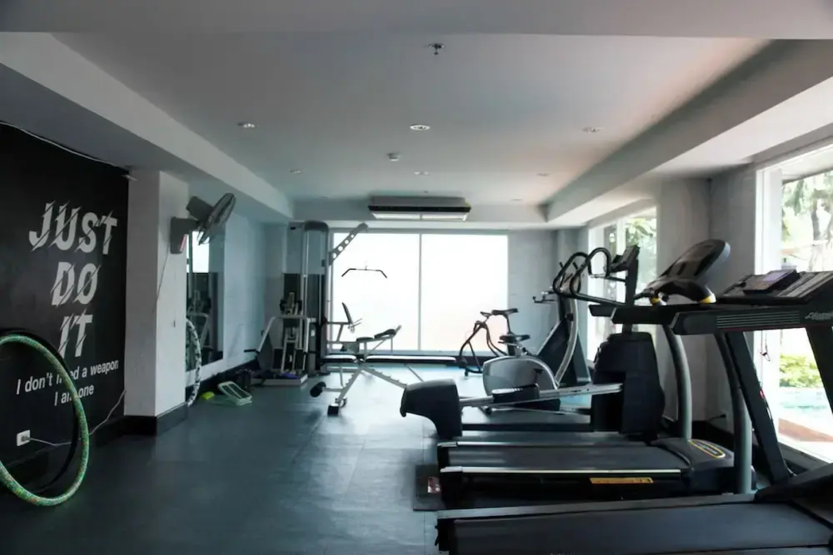 Convenient Grand Plus Hotel Suvarnabhumi