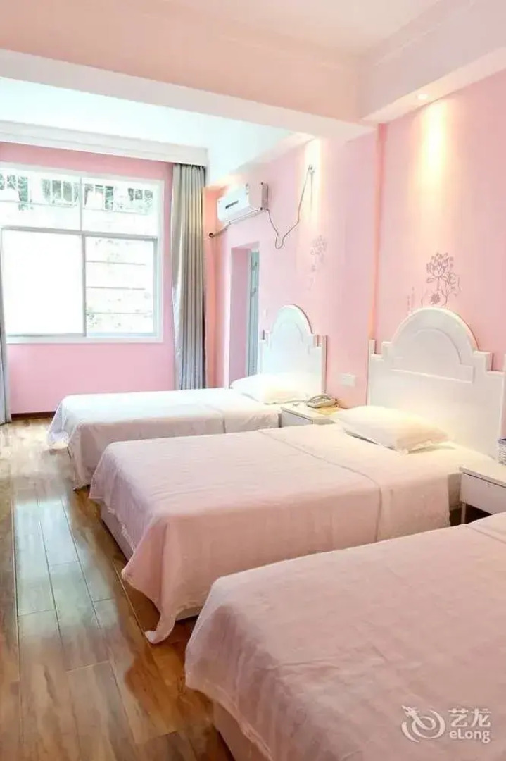 Zhangjiajie Yanran Inn