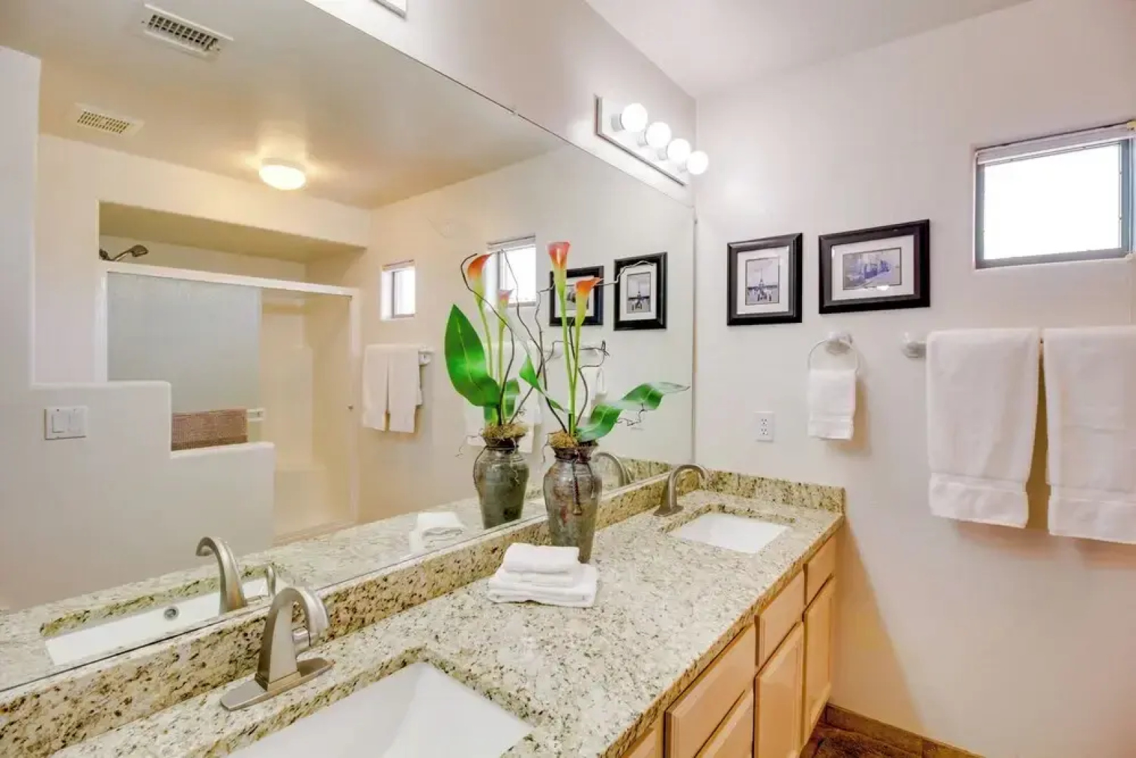 Oro Valley Condo w/ Community Pool: Near Hiking!