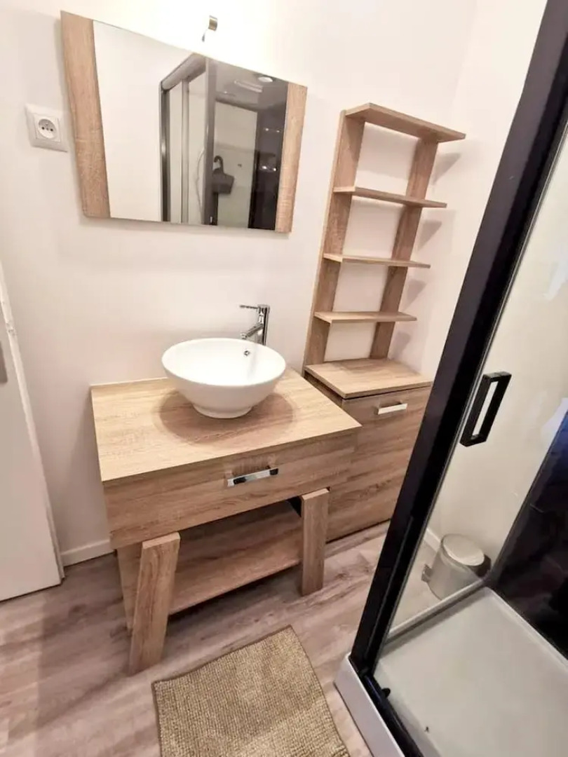 Studio in Le Dorat, With Wifi