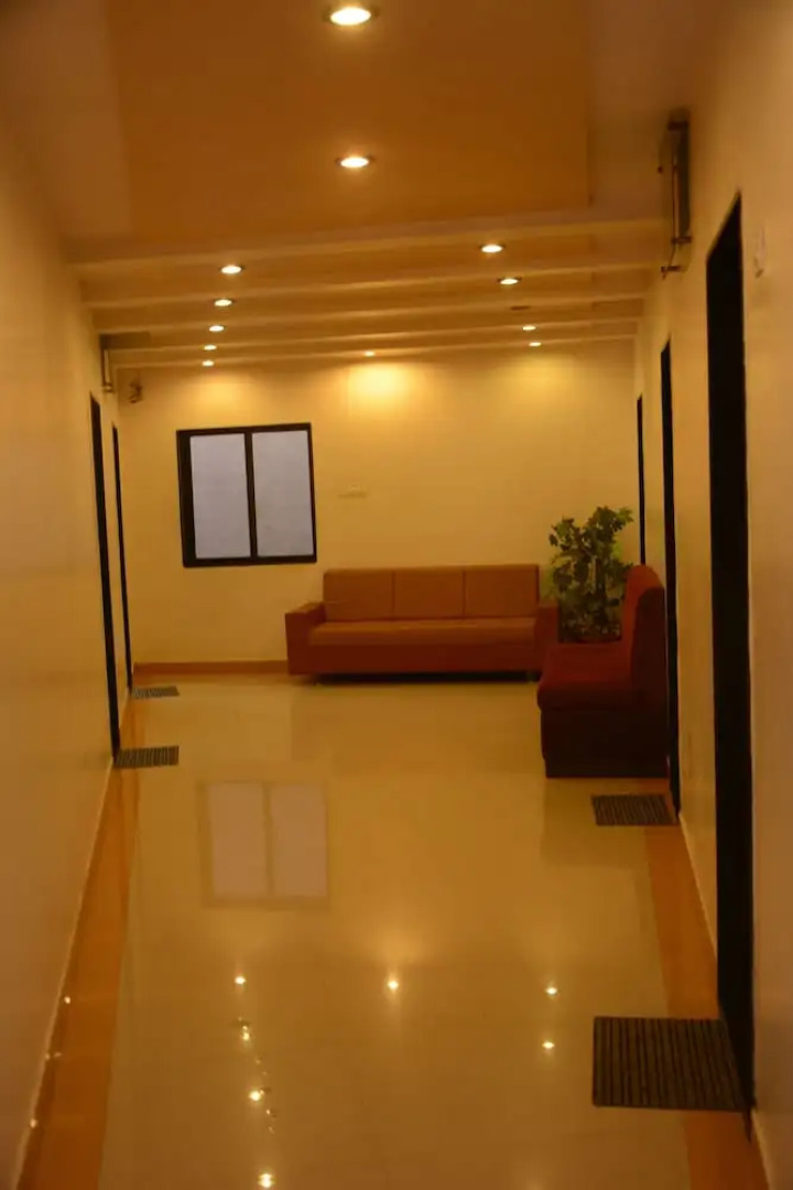 Hotel Shubh Suvidha