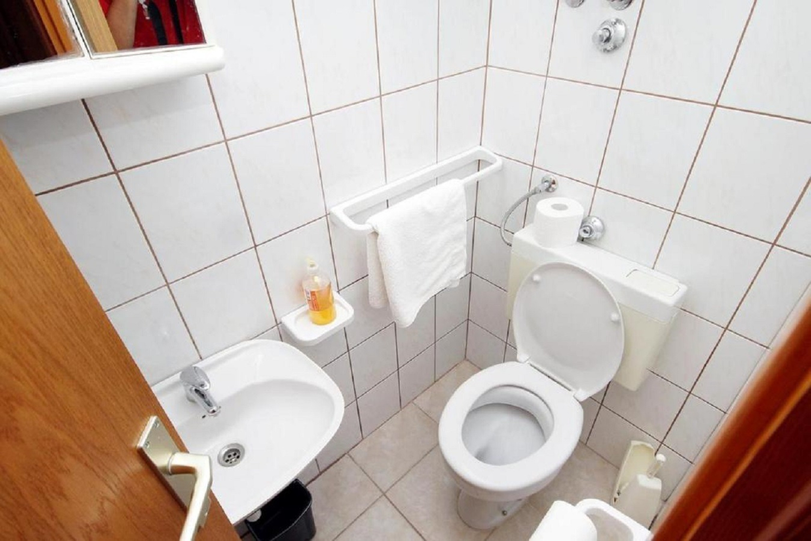 Room Mini - parking: R1 s balkonom Bol, Island Brac