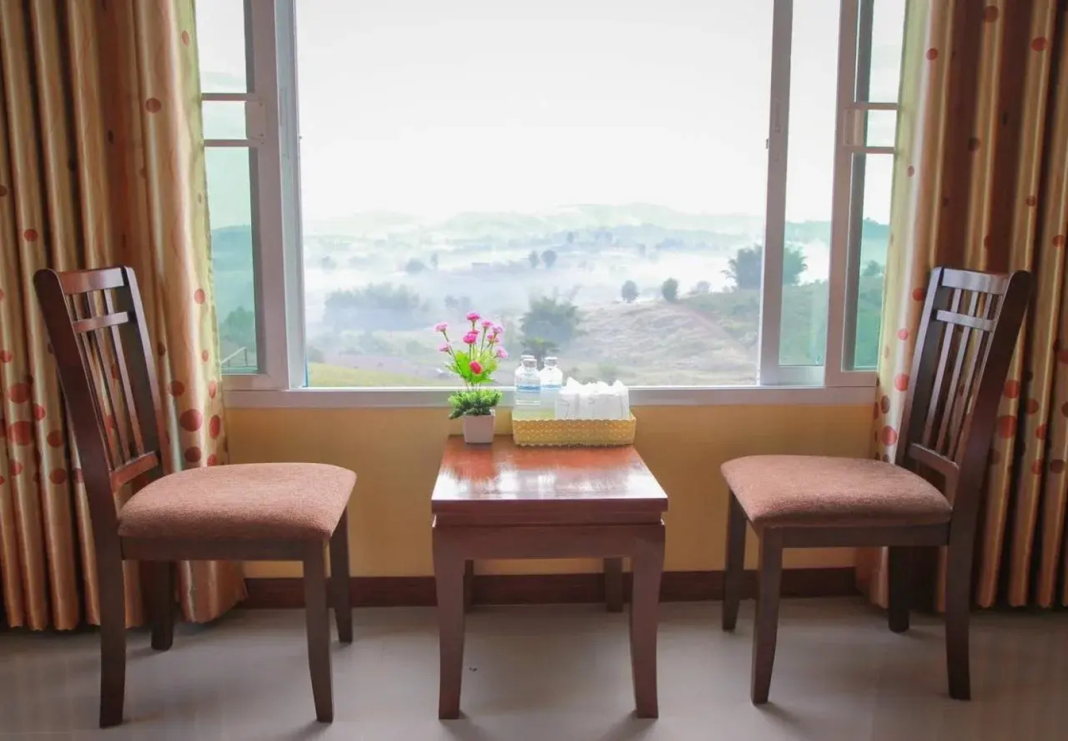 Baan Sook Aroon Khao Kho