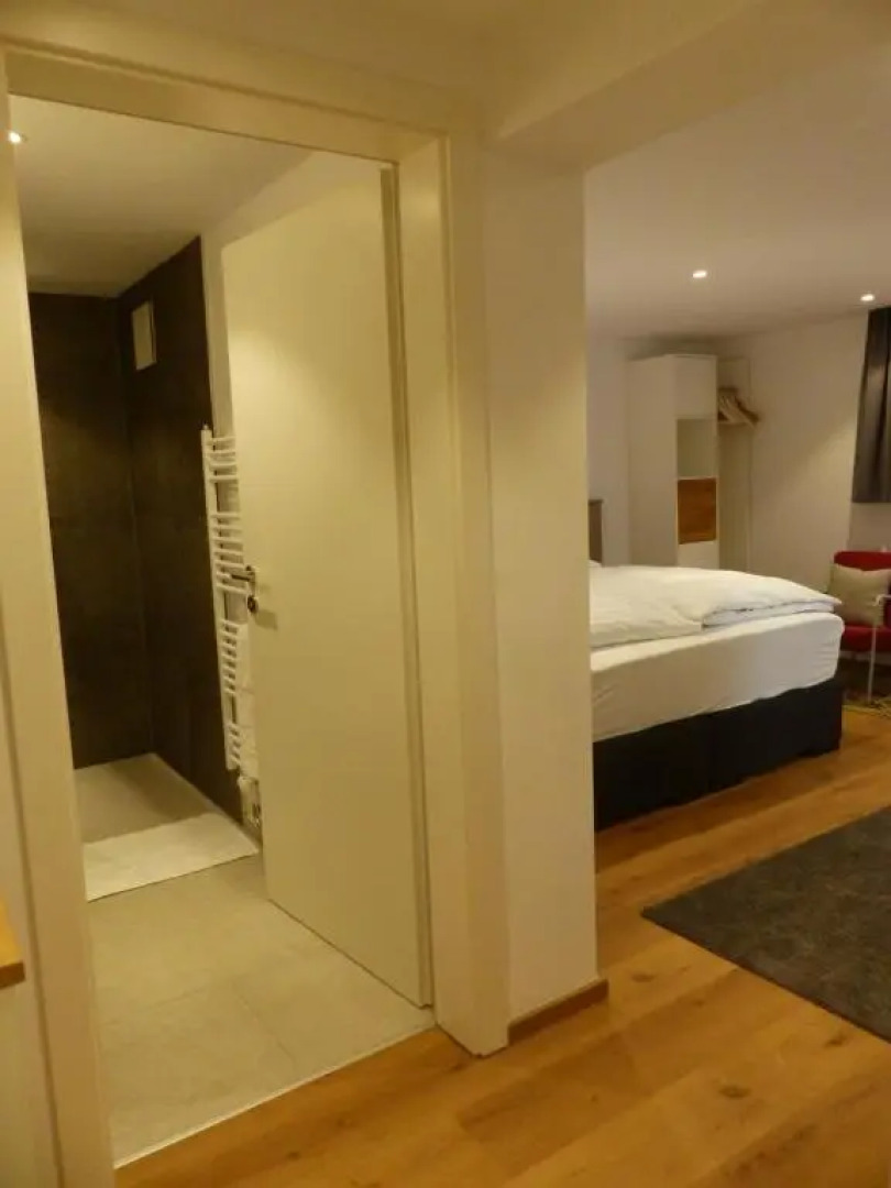 Gstill-4-Living (Adults Only)