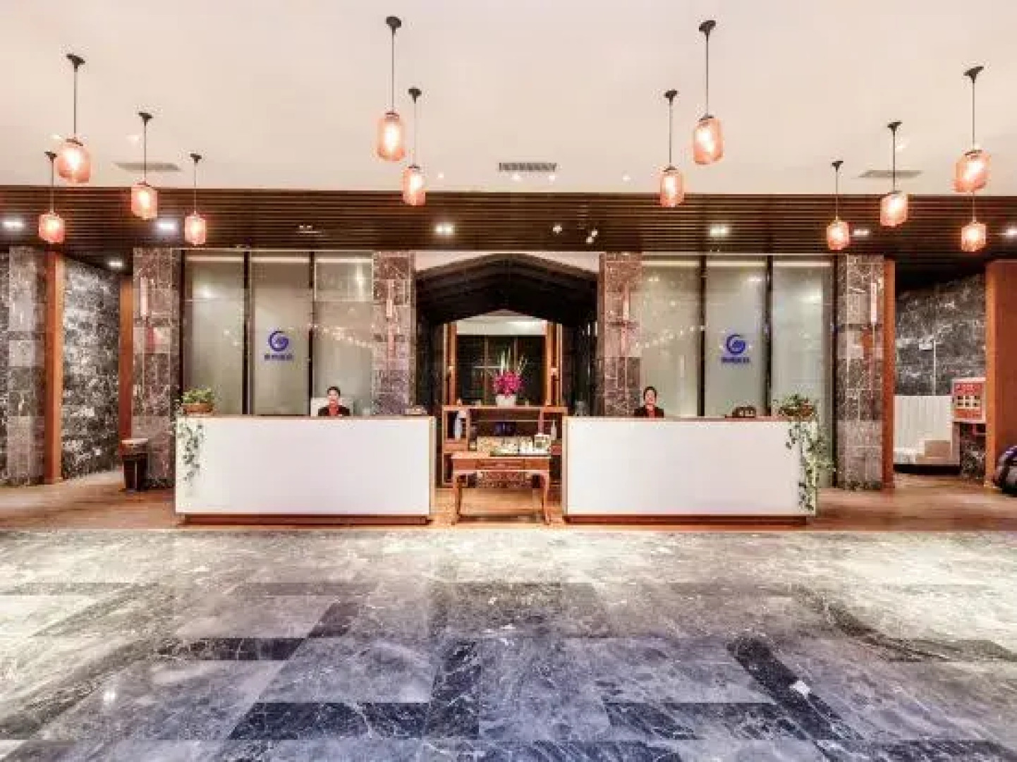 Anshun Dragon Palace Bieyuan