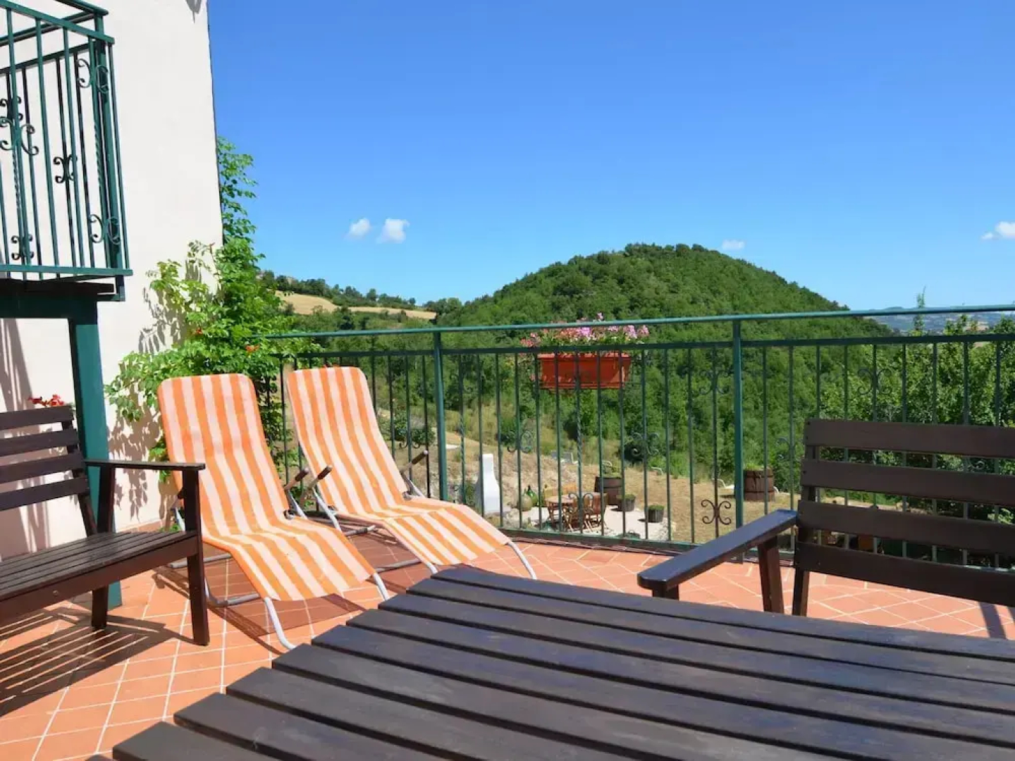 Tasteful Apartment in Pergola With Terrace