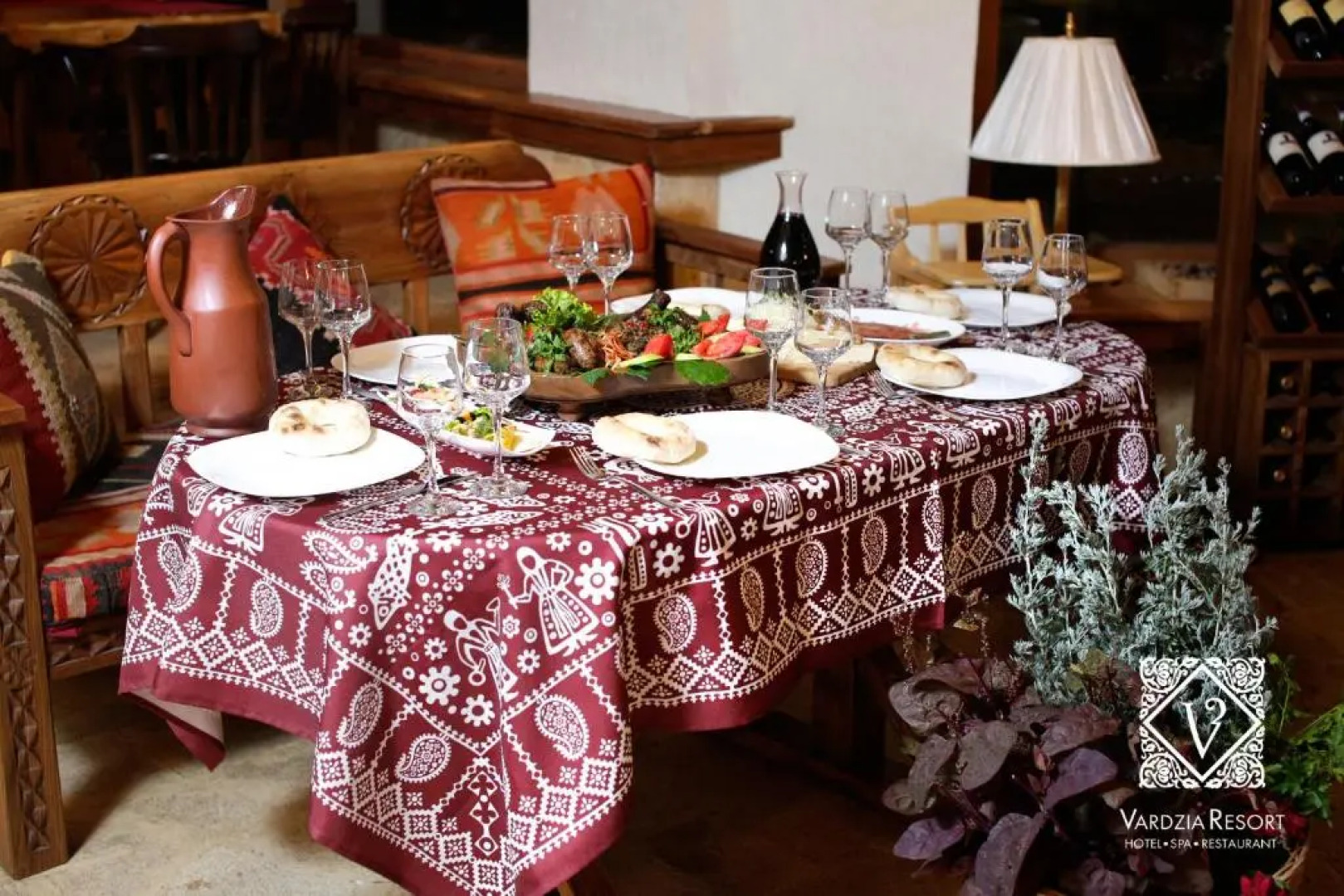 Курорт Vardzia