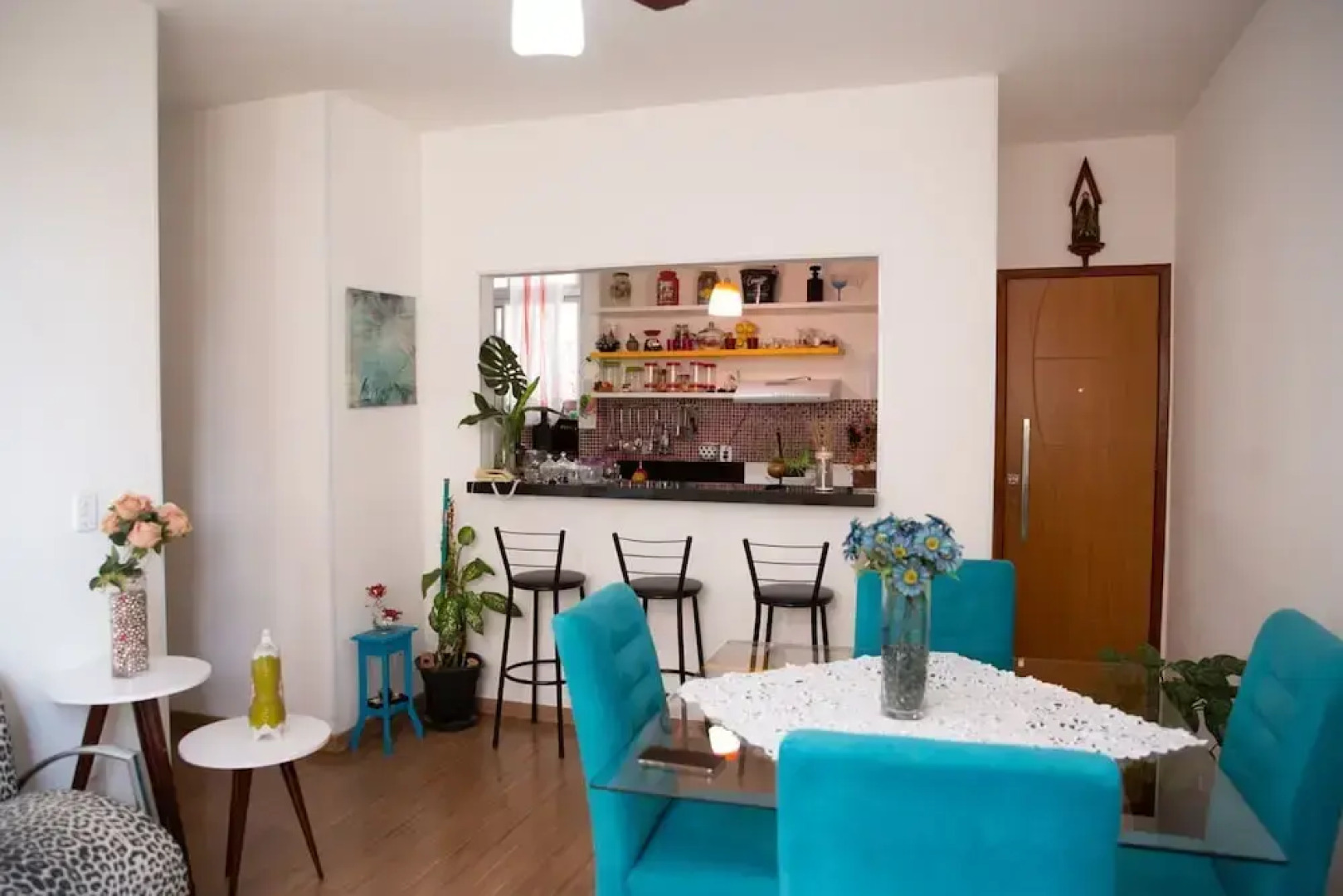 Apto Completo e Confort vel pr Ximo do Aeroporto