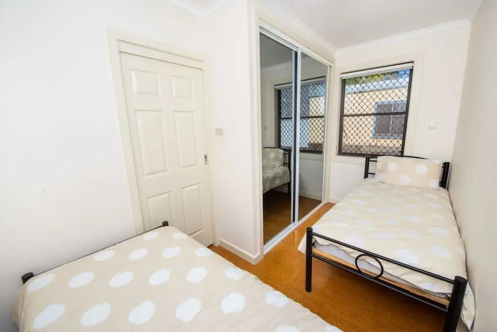 Shoal Bay Avenue Unit 7