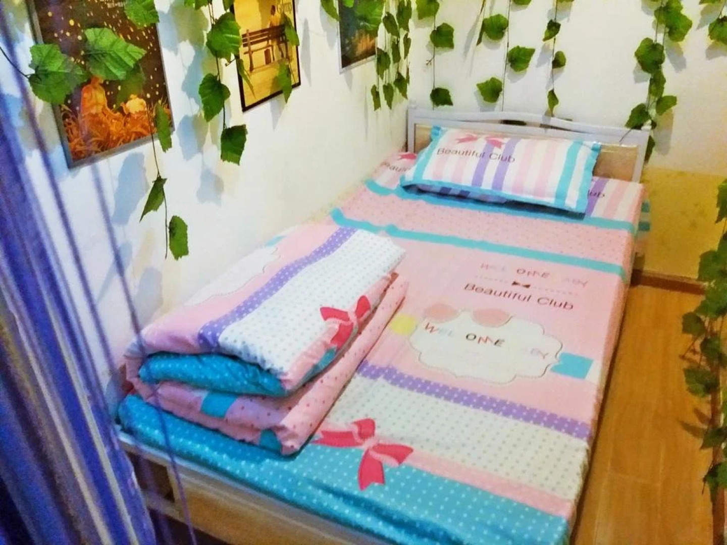 Long Men Zhen Youth Hostel