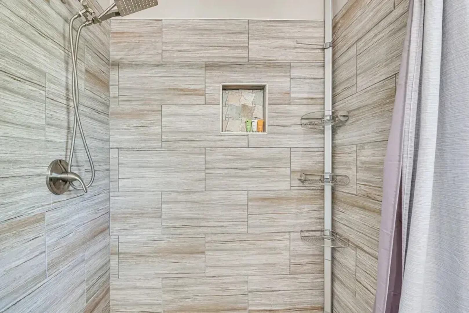 Acworth Oasis w/ Pool, Hot Tub & Fire Pit!