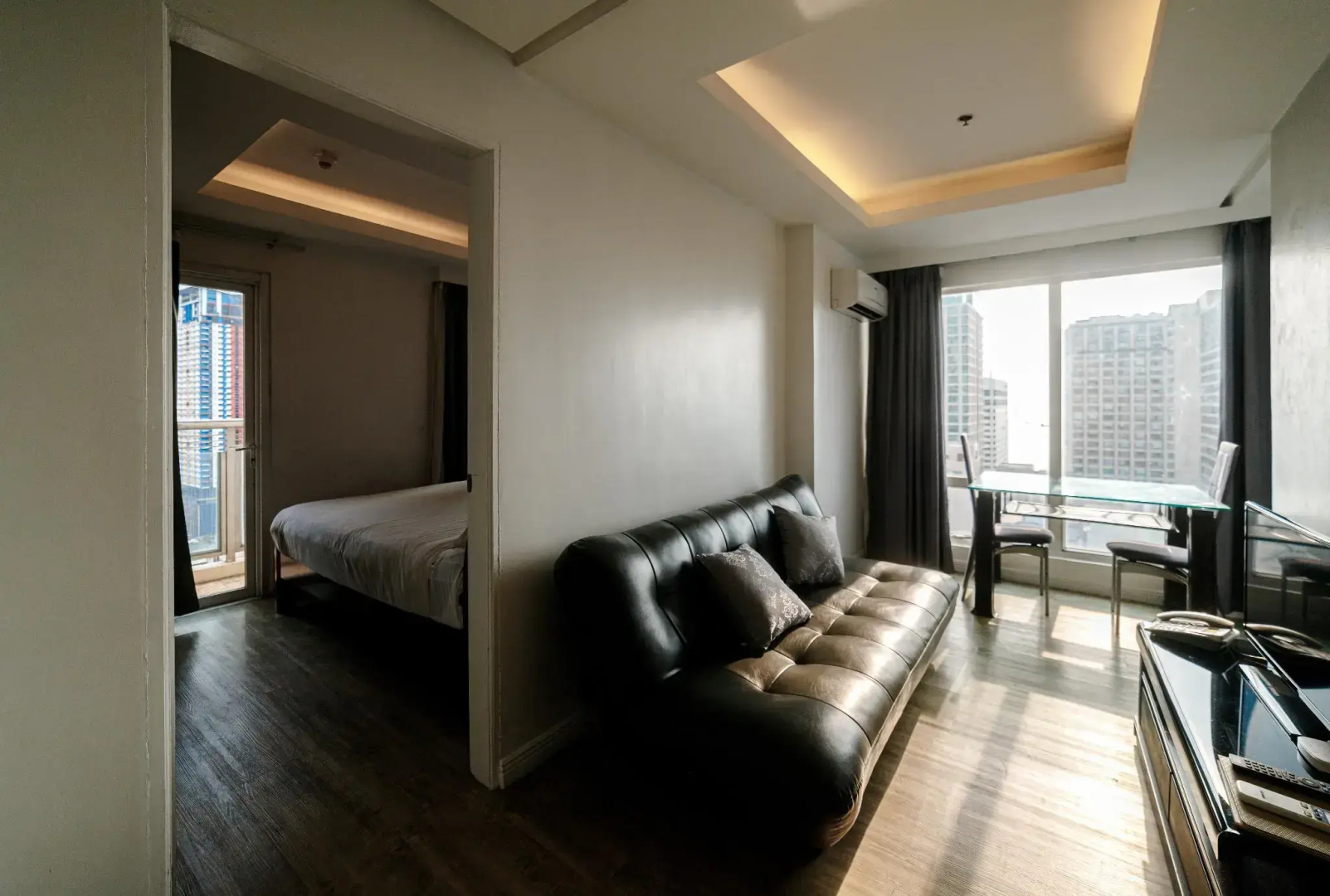 Regency Grand Suites