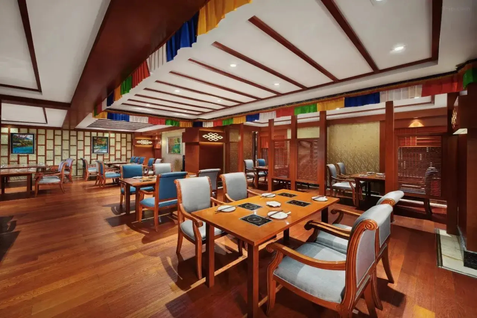 Howard Johnson Tianyuan Resort Jiuzhaigou