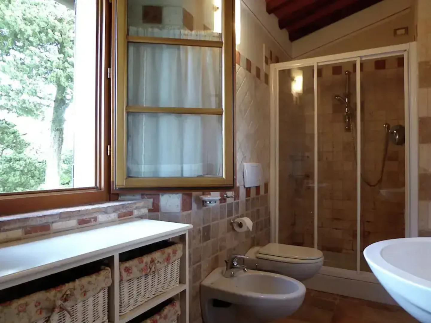 Holiday Home in Montecarelli With Pool