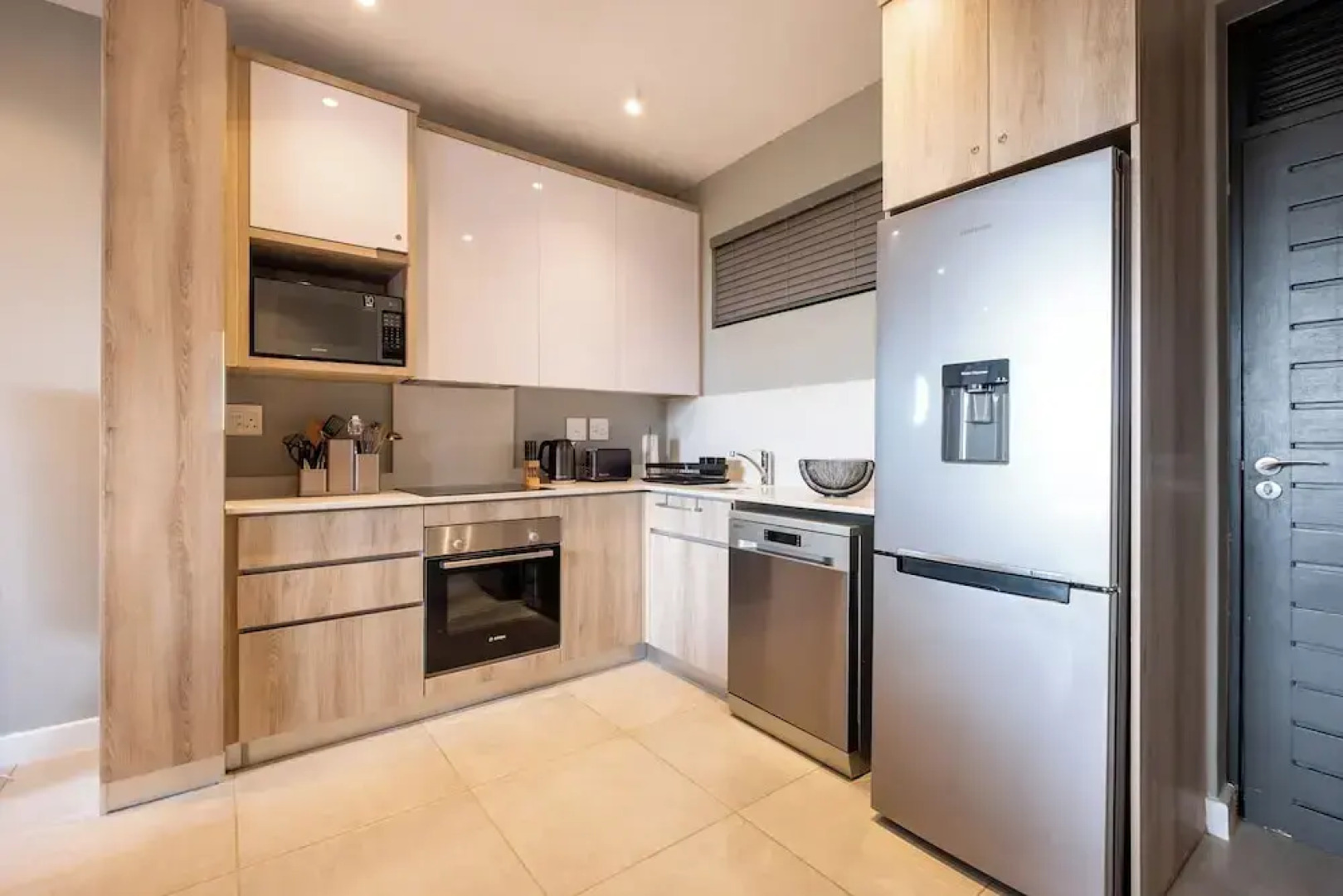 201 Zimbali Lakes Boulevard Suites