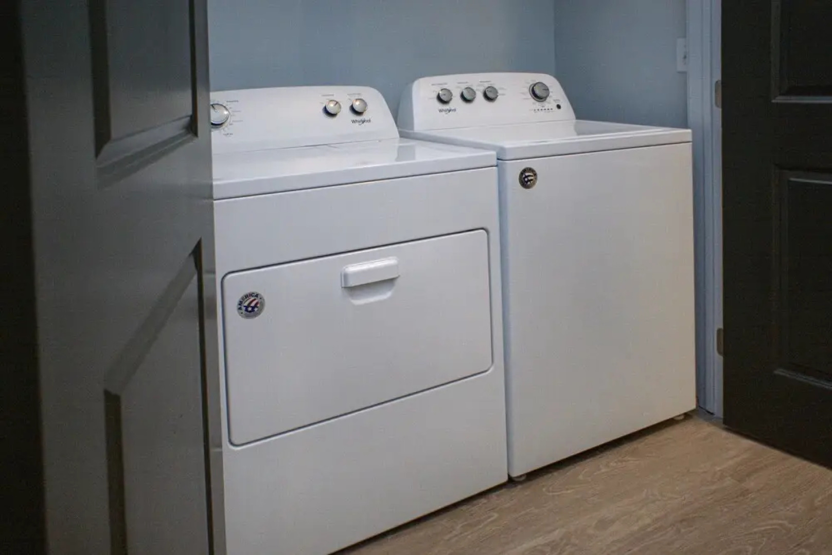 FRONTDESK District at 6th Des Moines