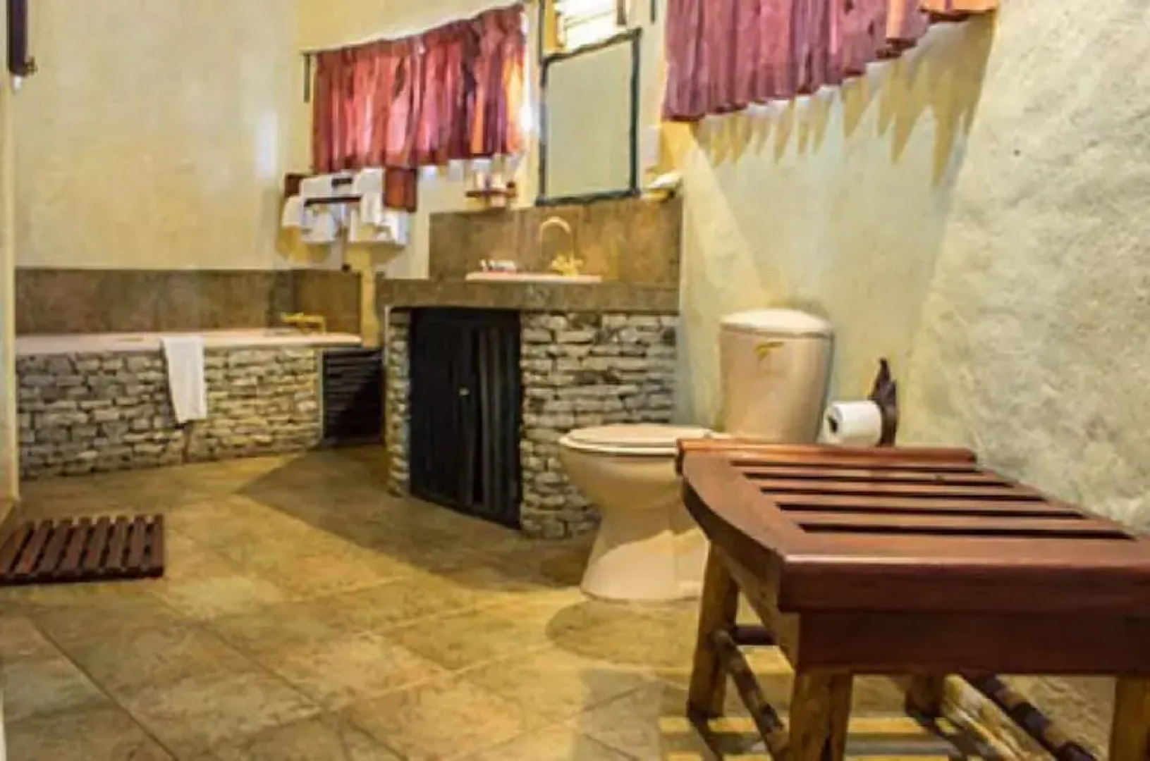 Lodge at the Ancient City