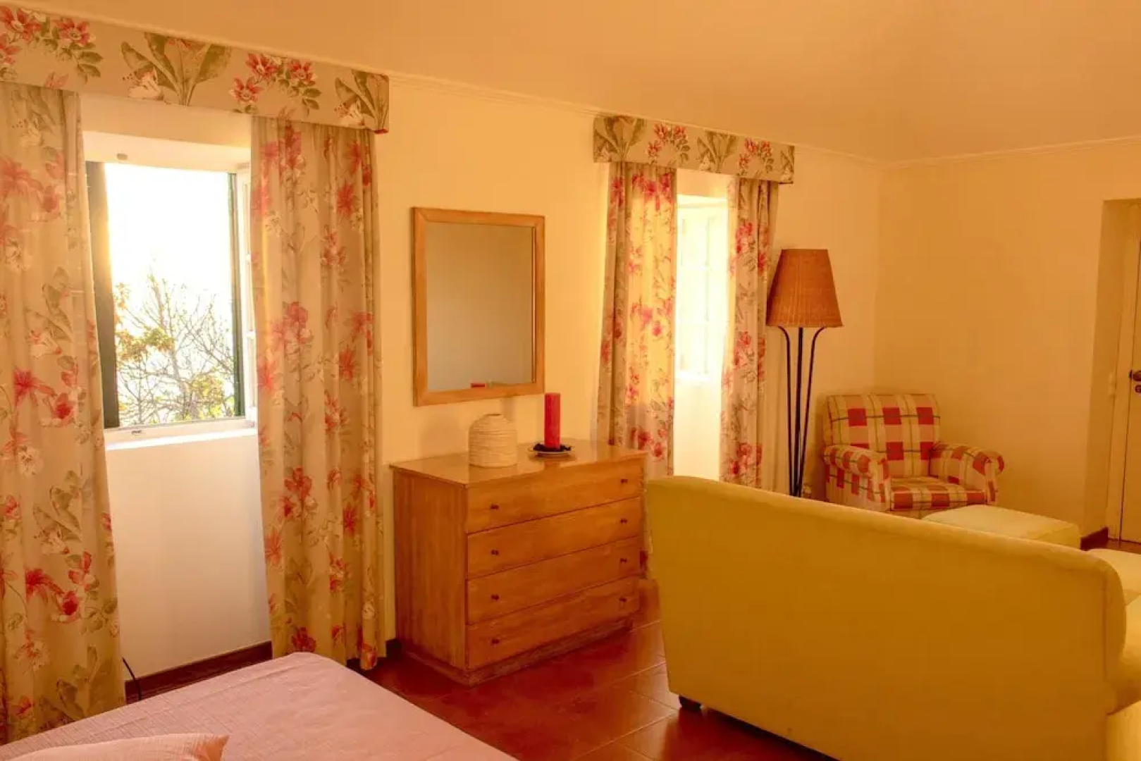 House With 3 Bedrooms in Fajã da Ovelha, With Wonderful sea View, Pool Access, Enclosed Garden