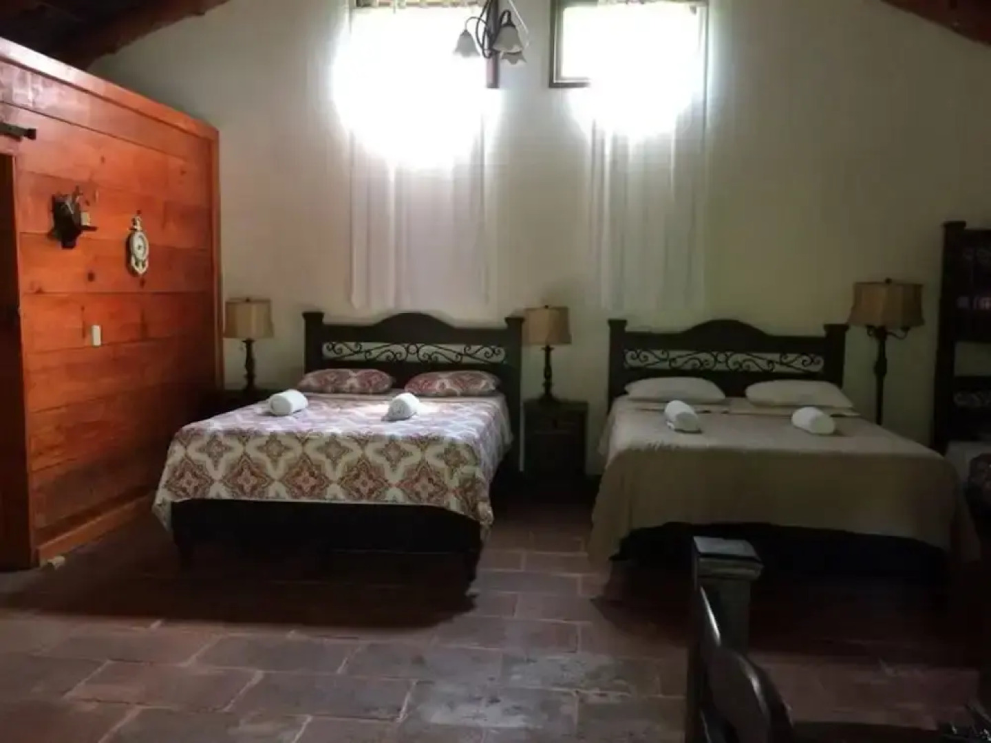 Cabanas De Tzununa