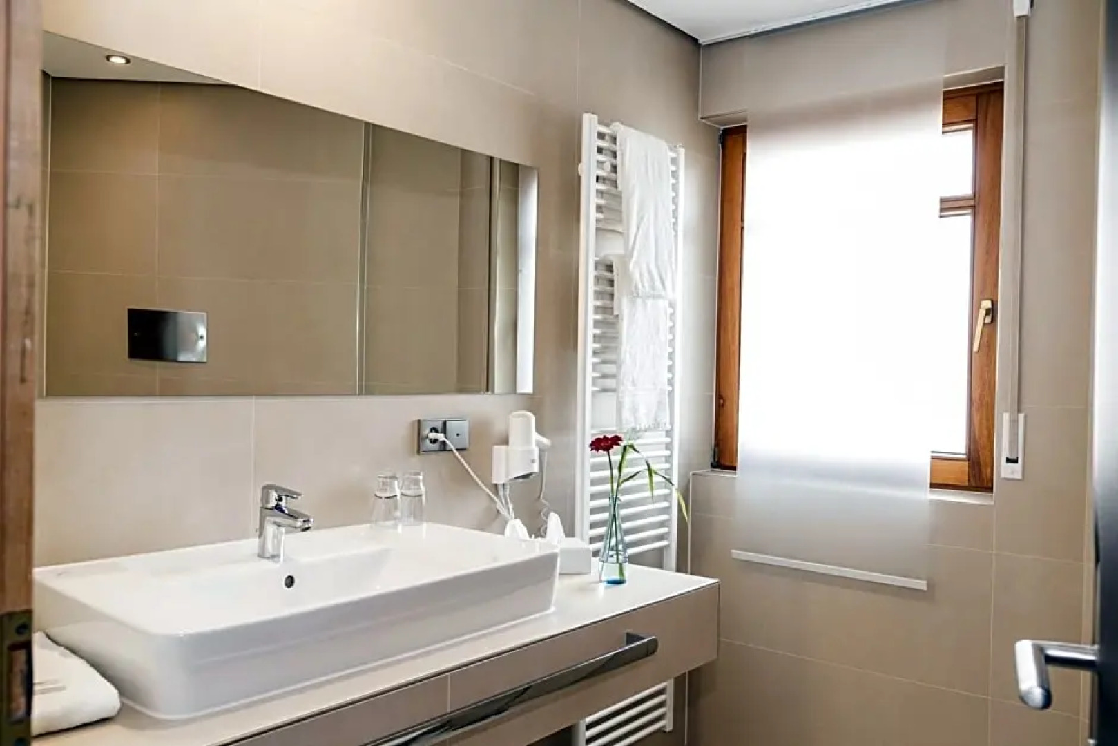 Hotel & Restaurant Becher