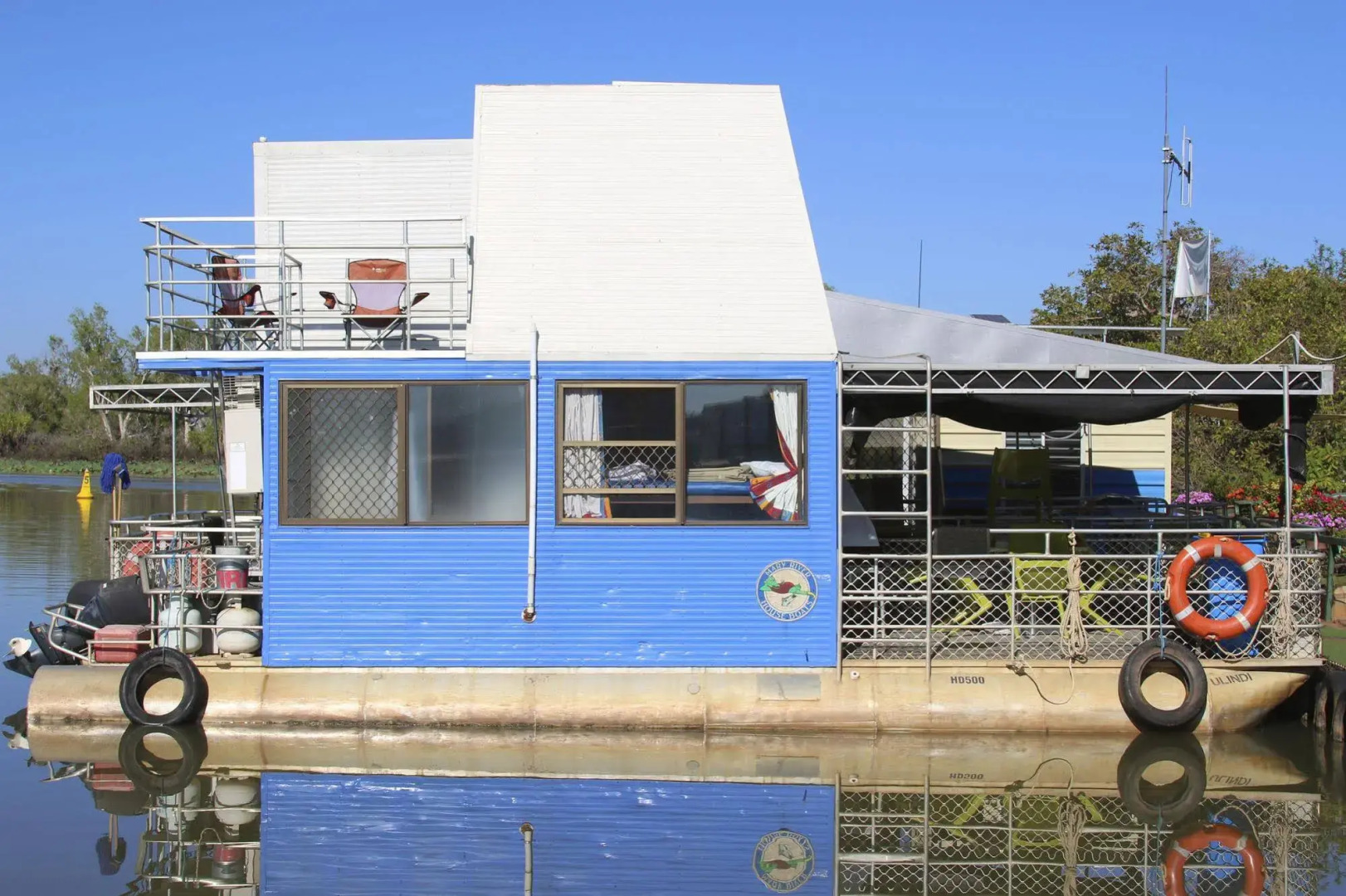 Corroboree Houseboats