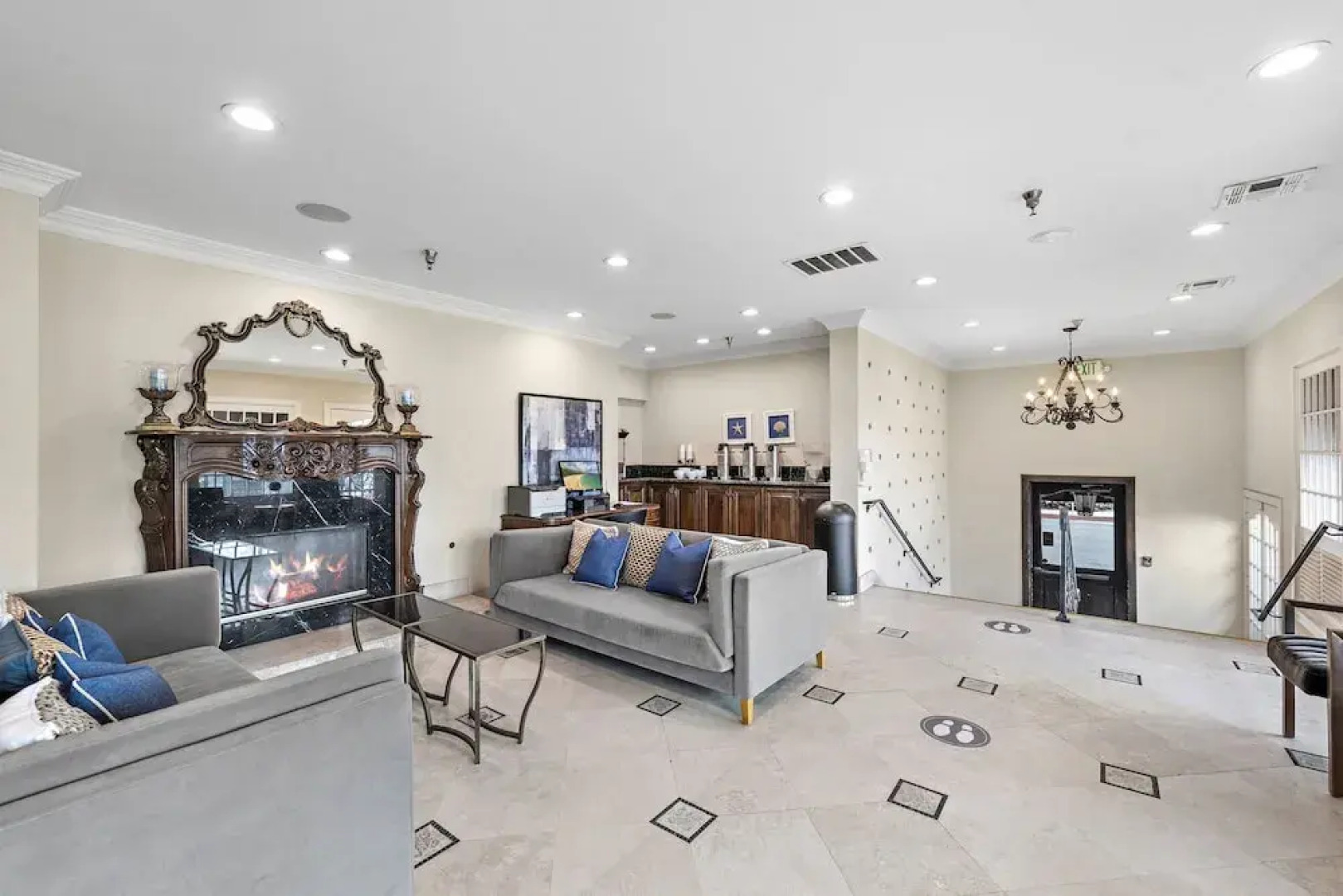 Sunset Cove Villas in Laguna Beach