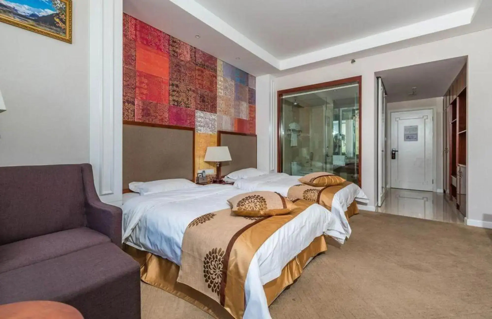 Gela Dandong Business Hotel (VIP Building)