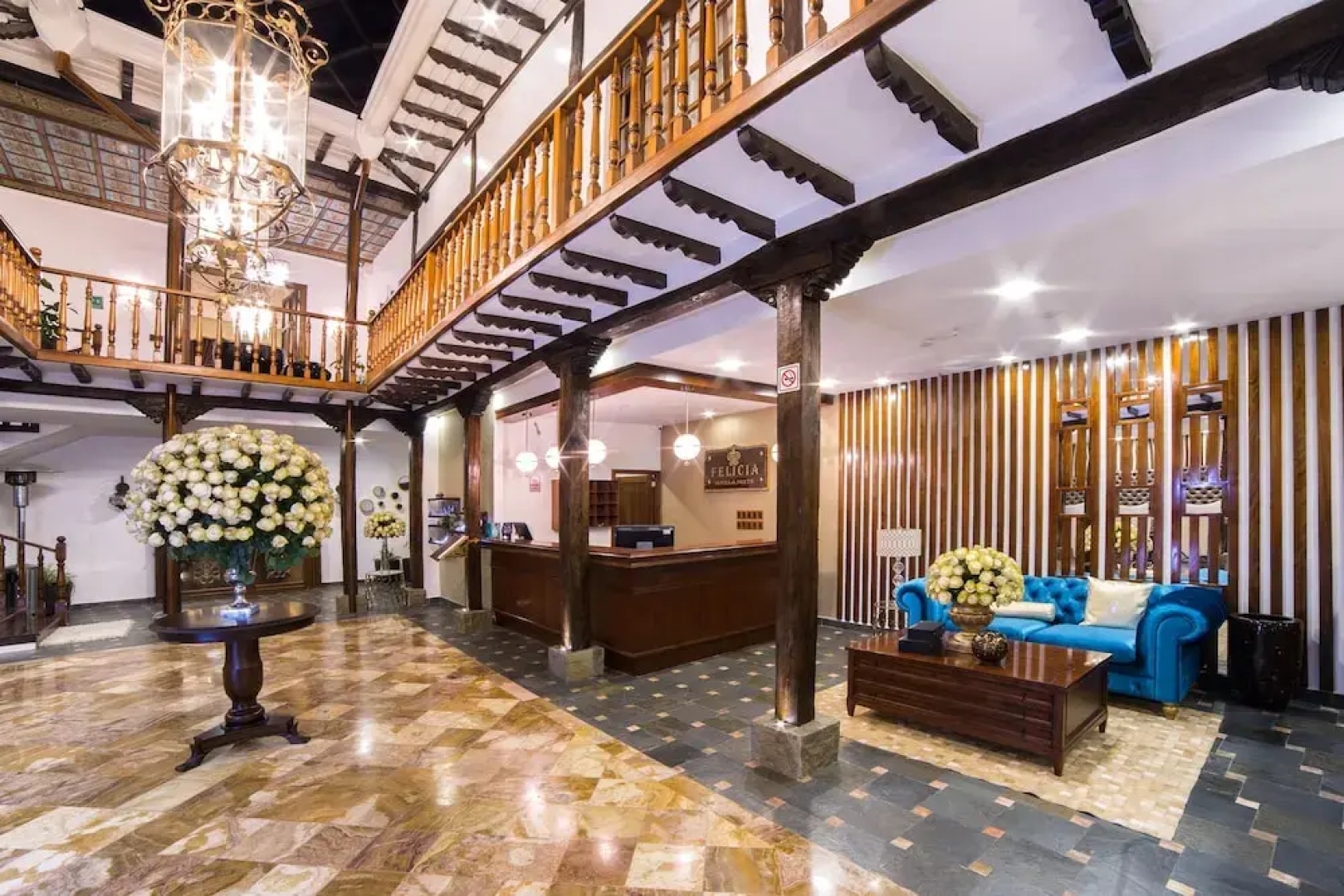 Felicia Hotel & Suites