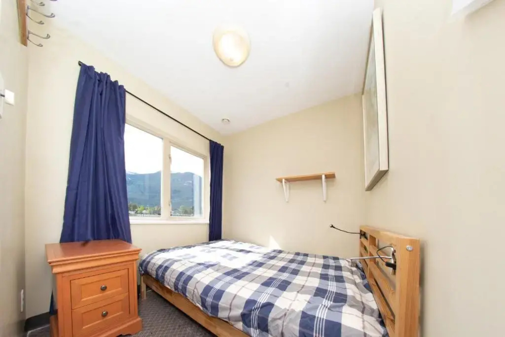 Squamish Adventure Inn