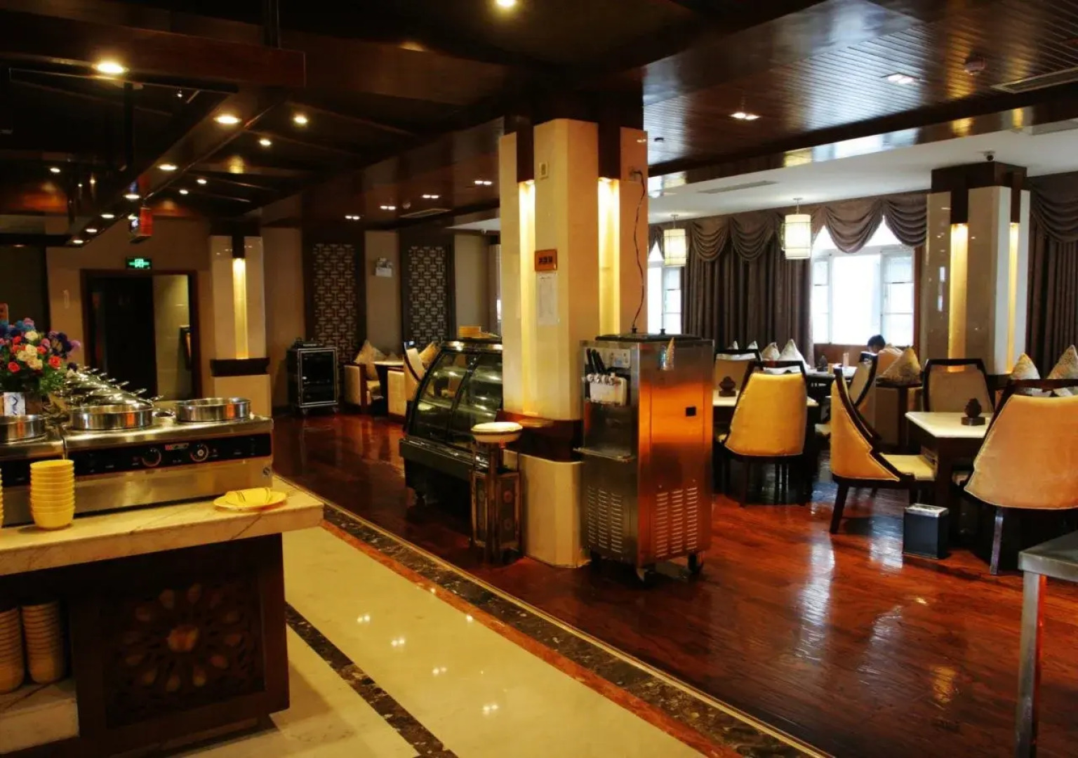 Hawthorn By Wyndham Shangri-La Old Town