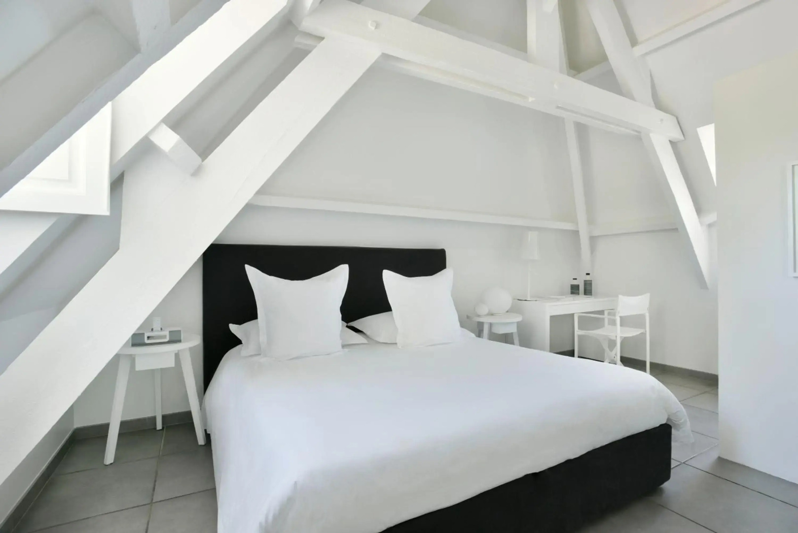 White 1921 Saint-Tropez