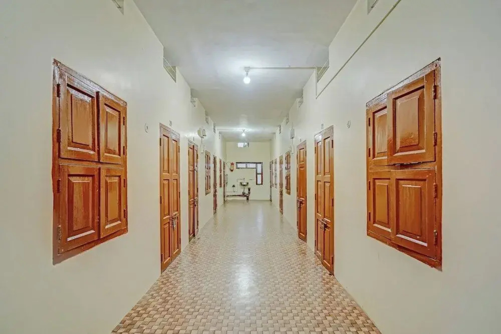 Spot On 49747 Bikram Stays