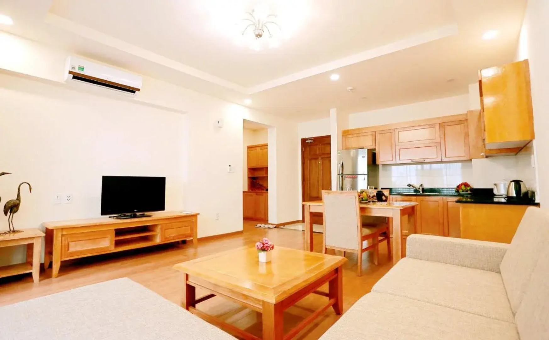 Sunflower International Village