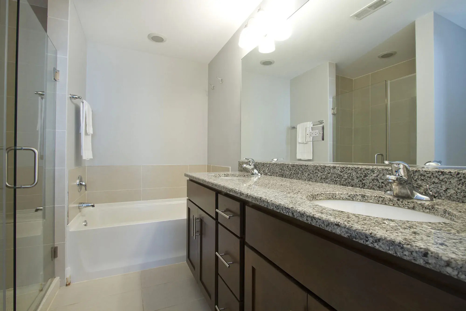 Handsome 2BR in West Loop by Sonder