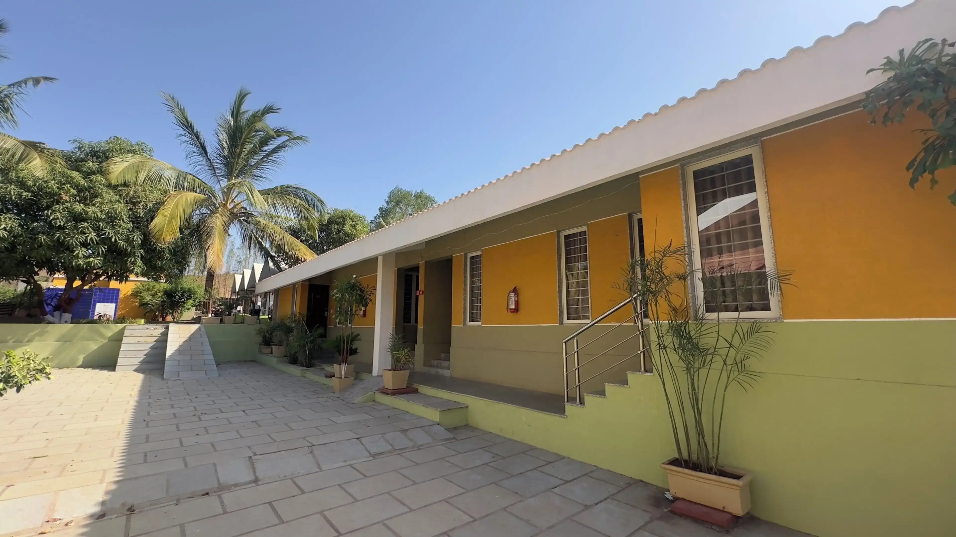 Lion Park Hotel And Resort