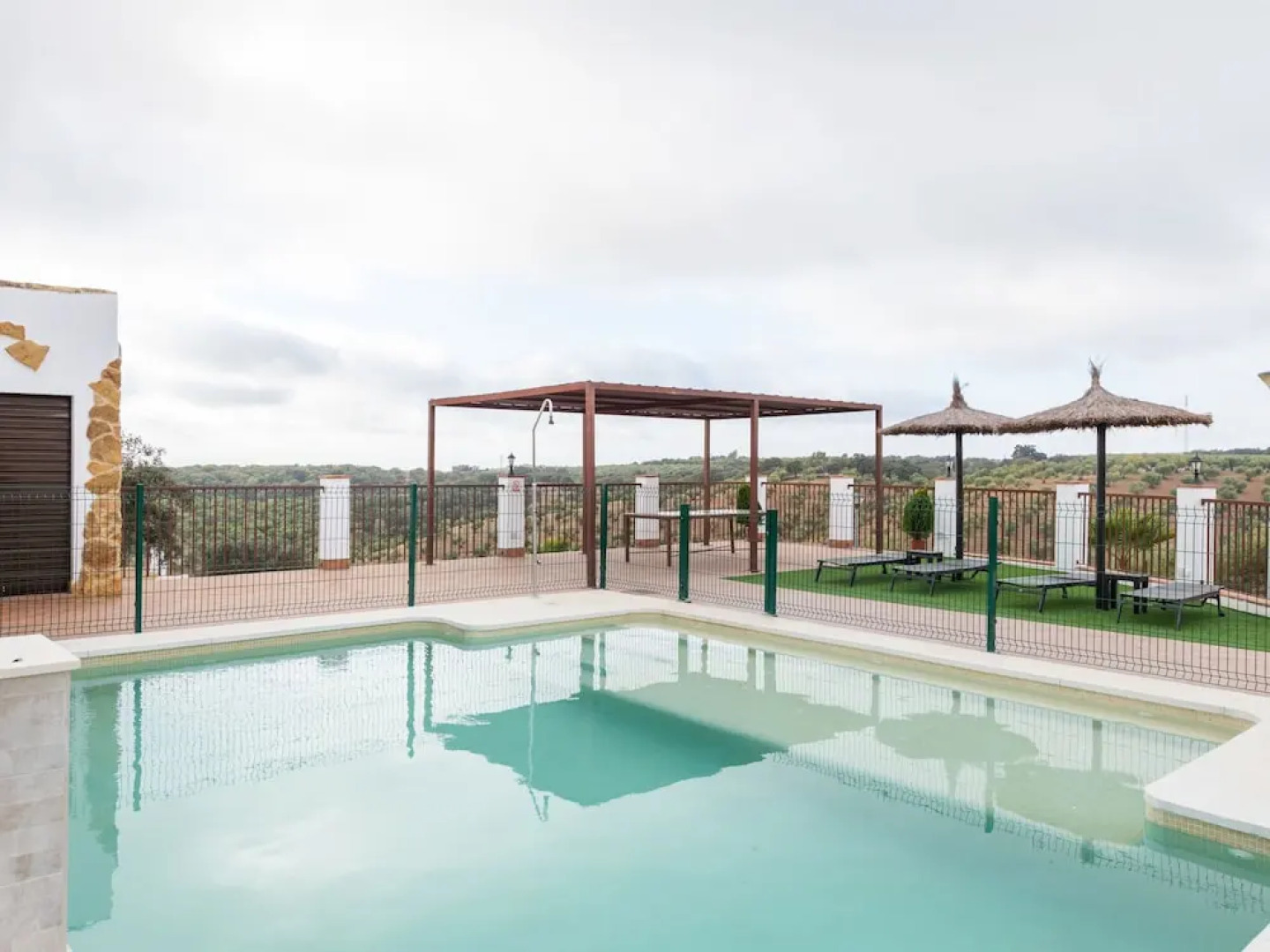 Quaint Holiday Home in Sevilla With Swimming Pool