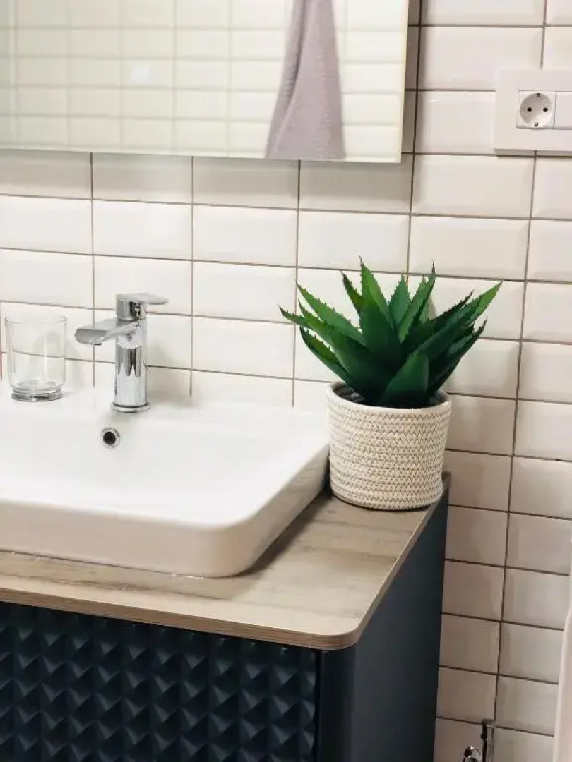 SeaYou!***Charming 1-bedroom rental unit in the old city center of Cres