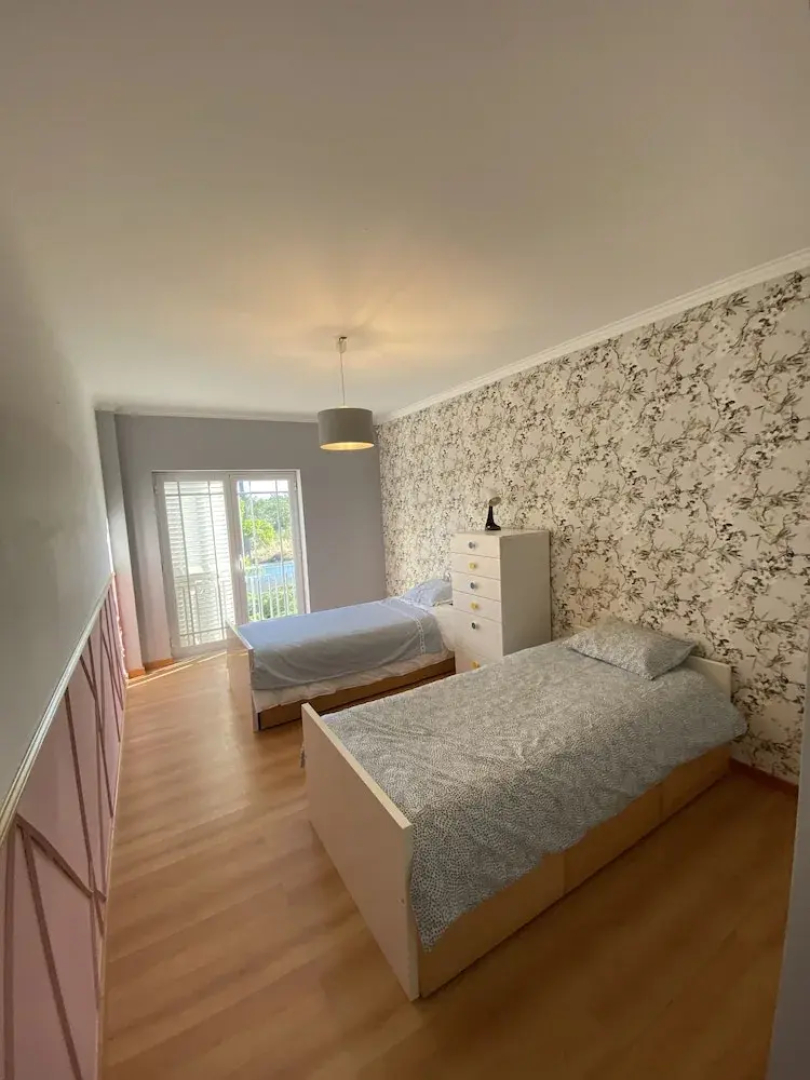 Charming 4-bed Villa in Quinta do Anjo, Palmela