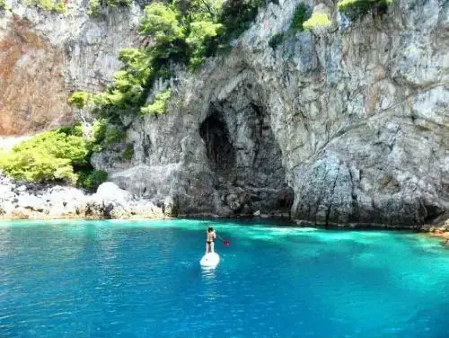 Sandy Beach Apartments