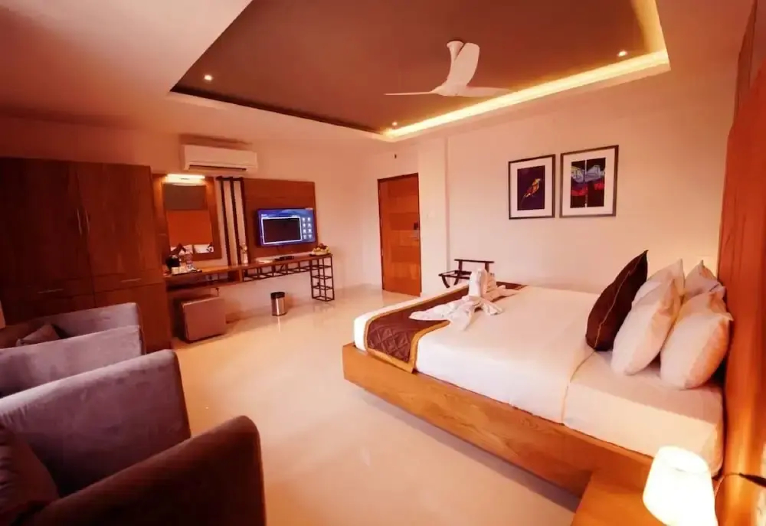 WithInn Hotel