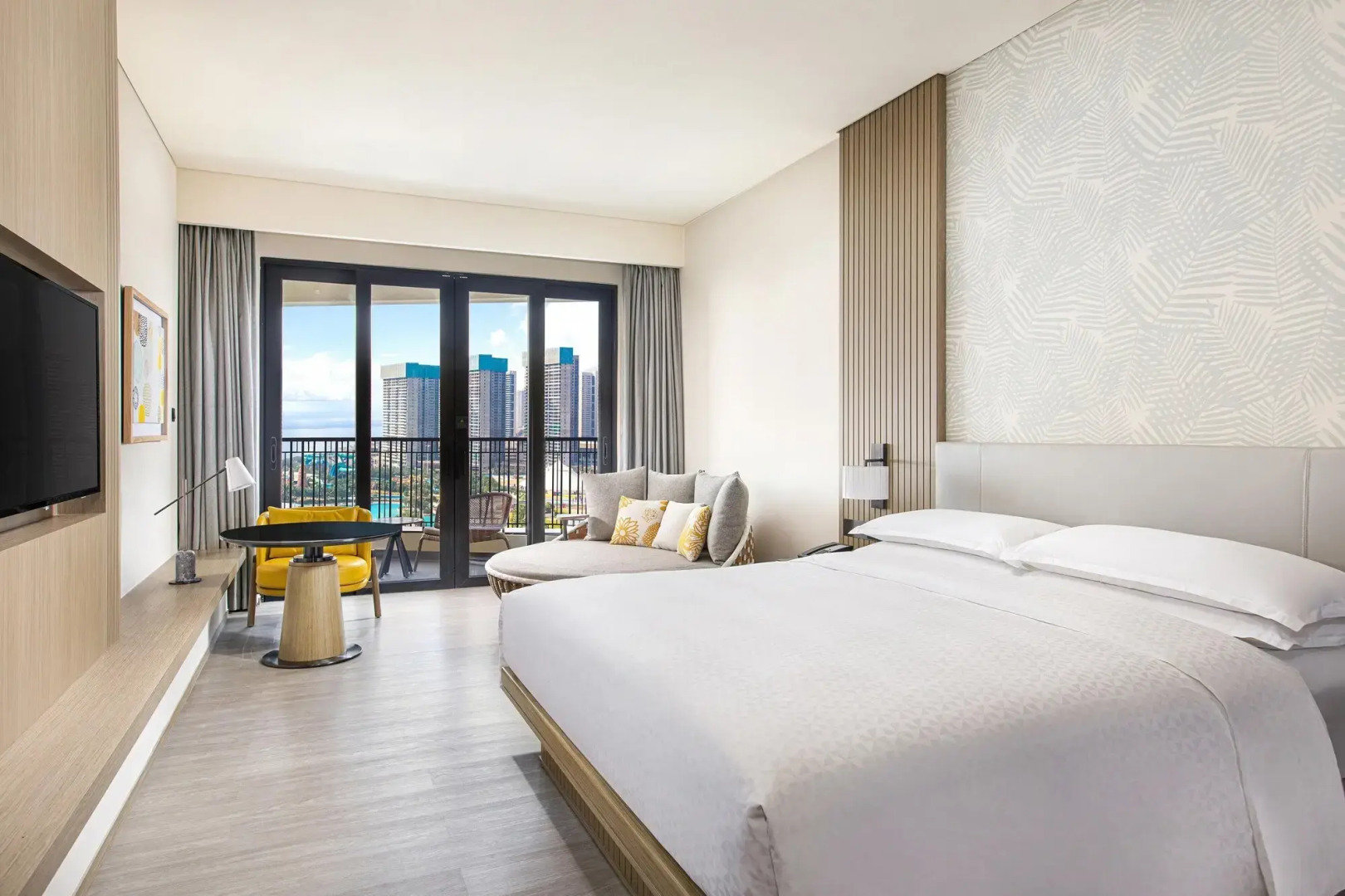 Four Points by Sheraton Wuchuan, Loong Bay