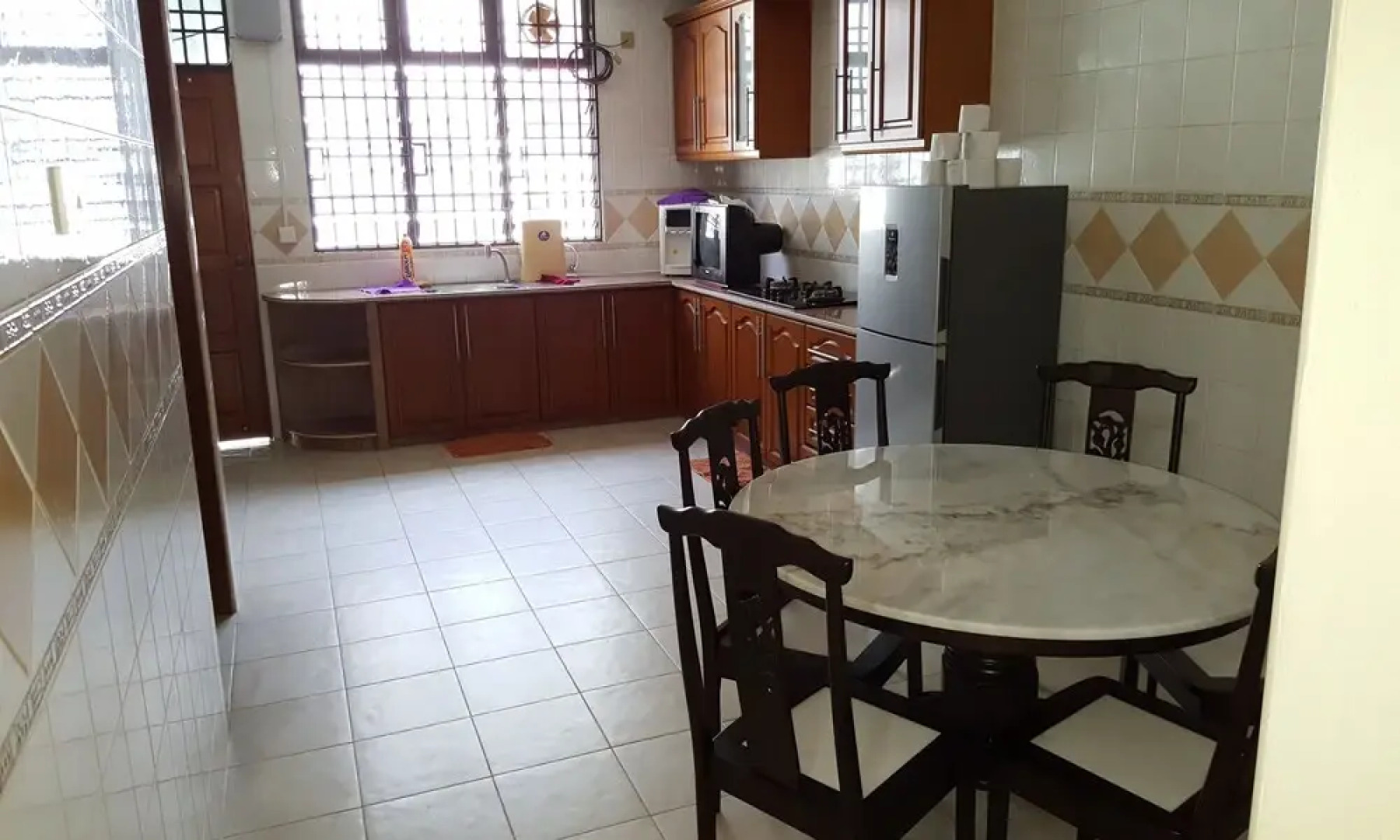 Spice Arena 4room House