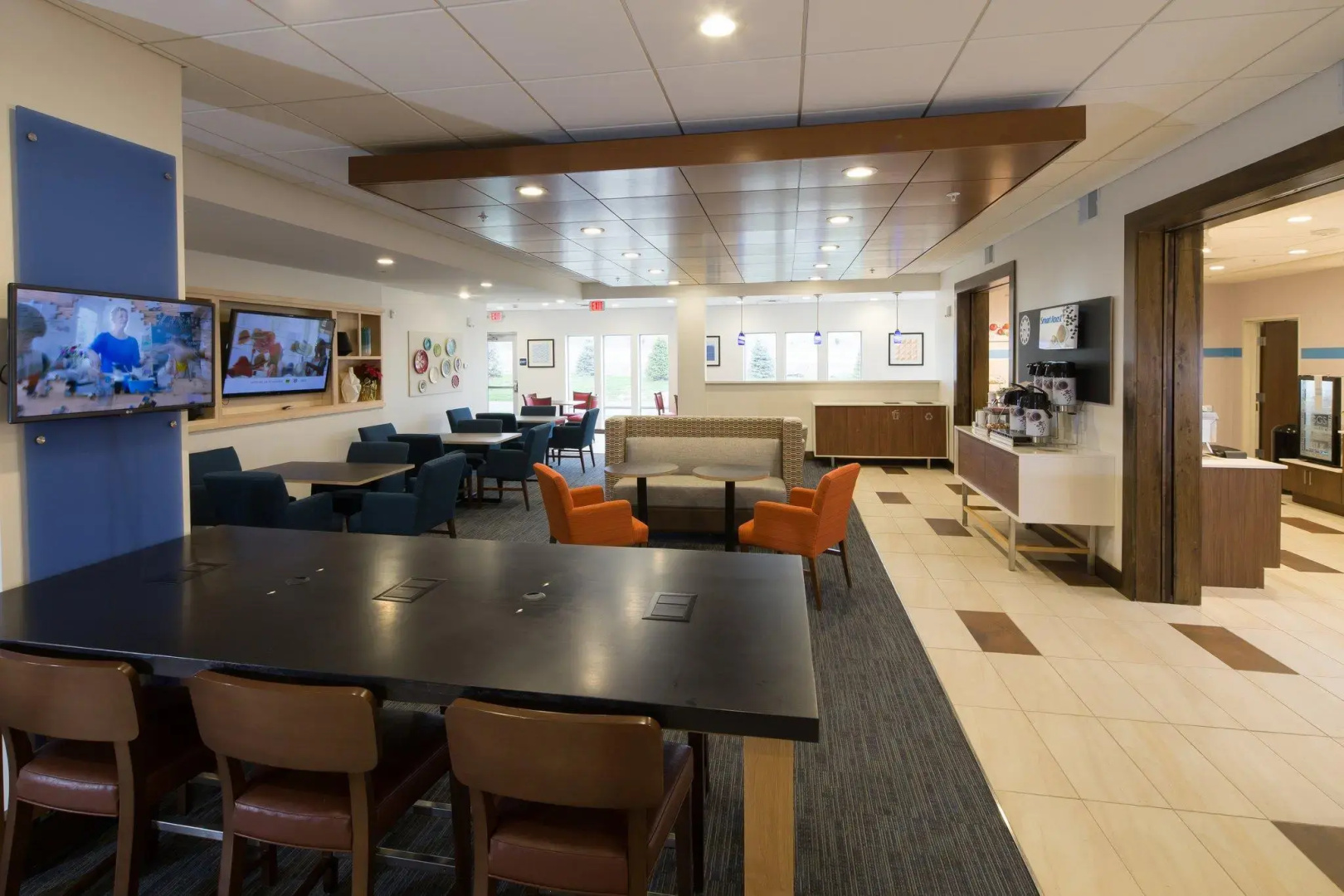 Holiday Inn Express & Suites Rochester Hill - Detroit Area by IHG