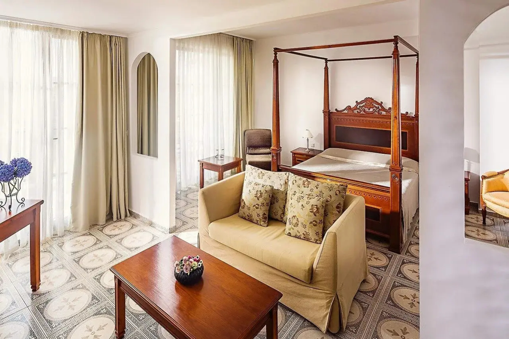 The Cliff Beach & SPA Hotel