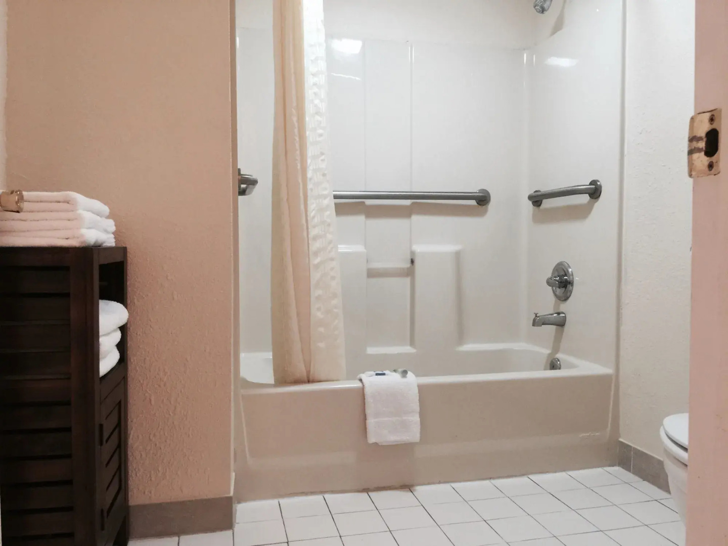 America's Best Value Inn & Suites Blytheville by Sonesta