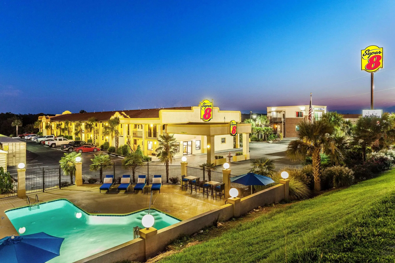 Super 8 by Wyndham Stockbridge