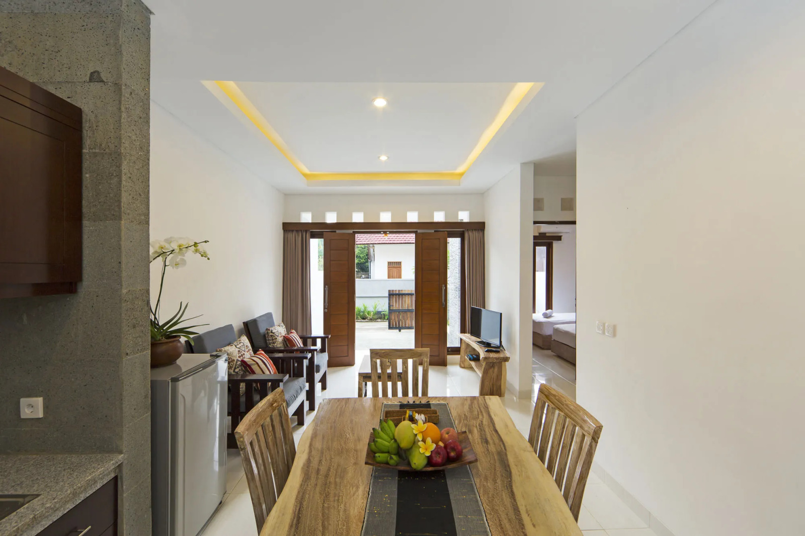 Odika Lovina House and Villa