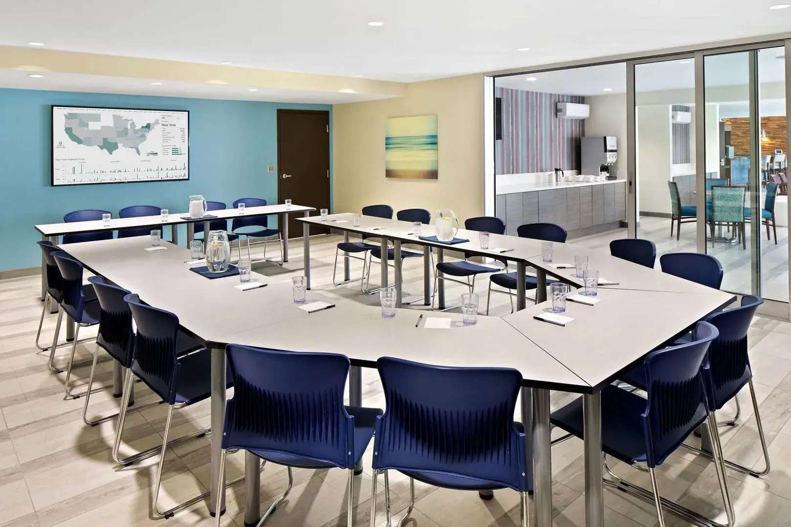 The Cove Hotel, Long Beach