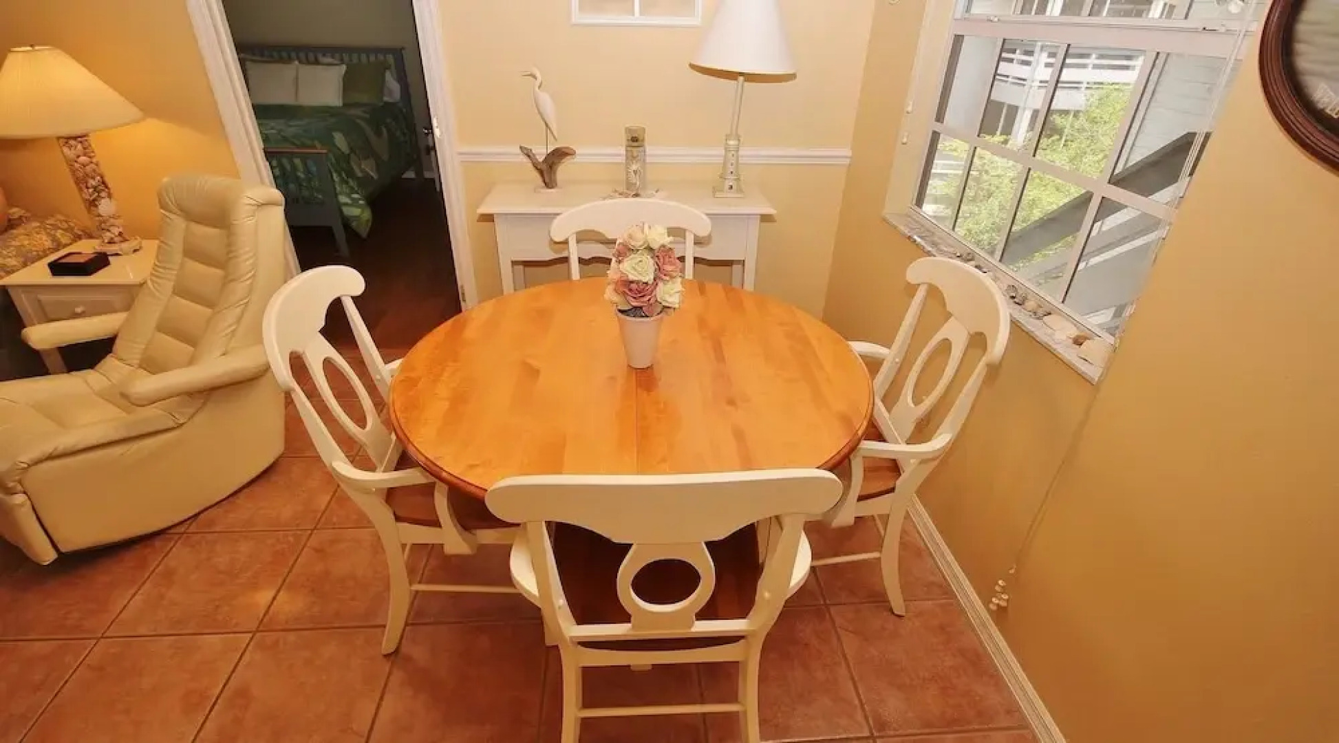 Sea Woods 270 Apartment 3