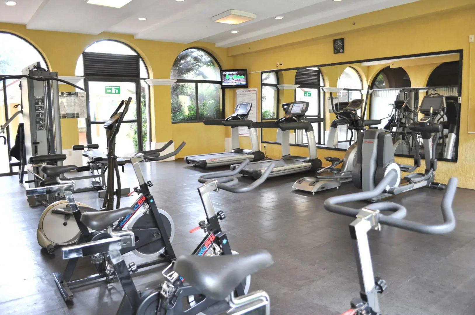 Courtyard by Marriott Toluca Airport